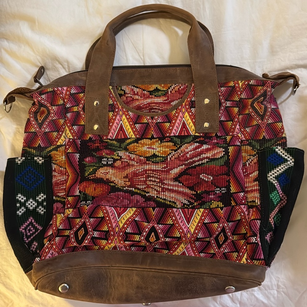 Nena & Co Og Convertible Day Bag with shoulder, backpack straps and storage bag